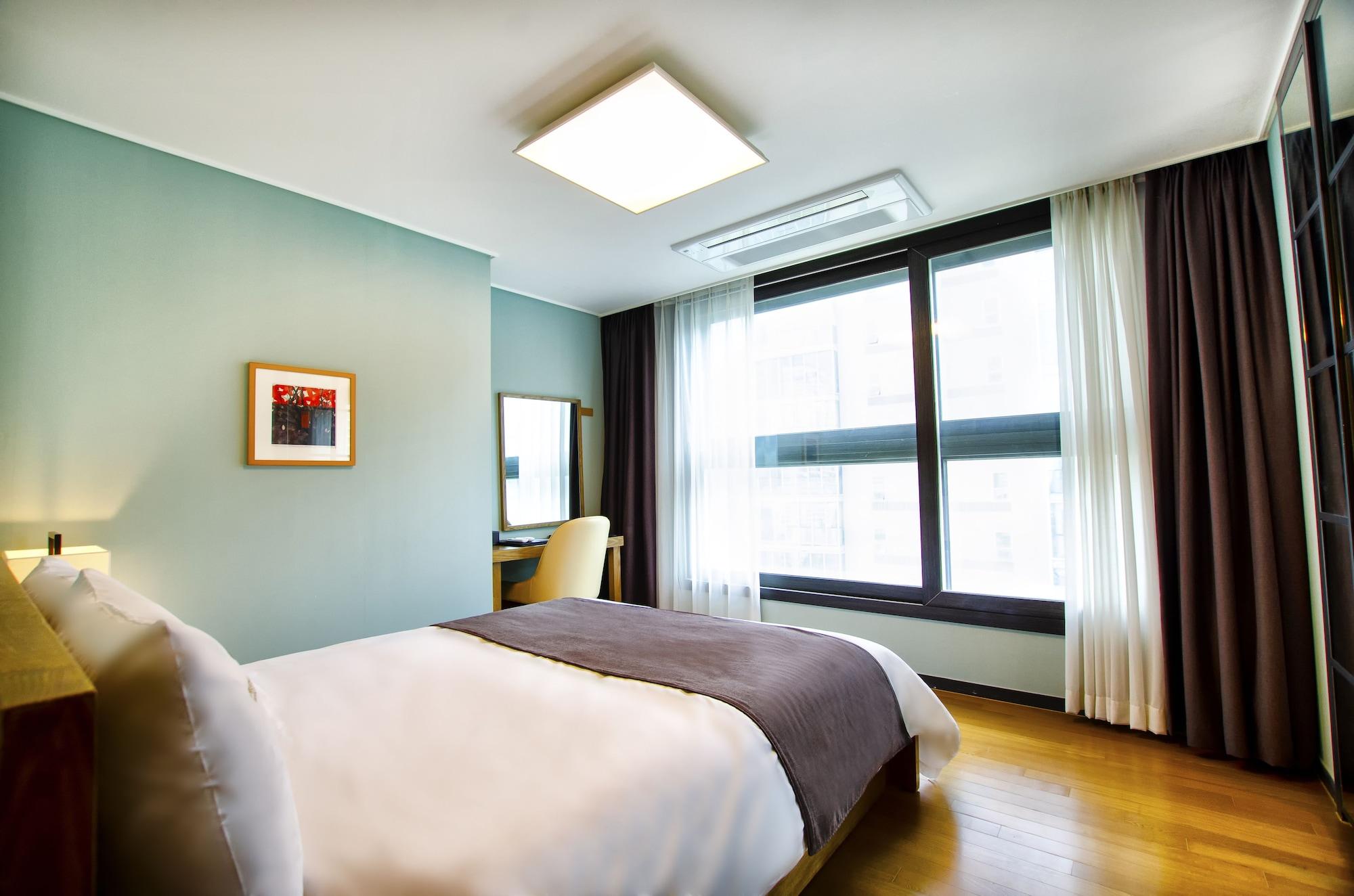 Plea De Blanc Hotel & Residence Busan Exteriör bild
